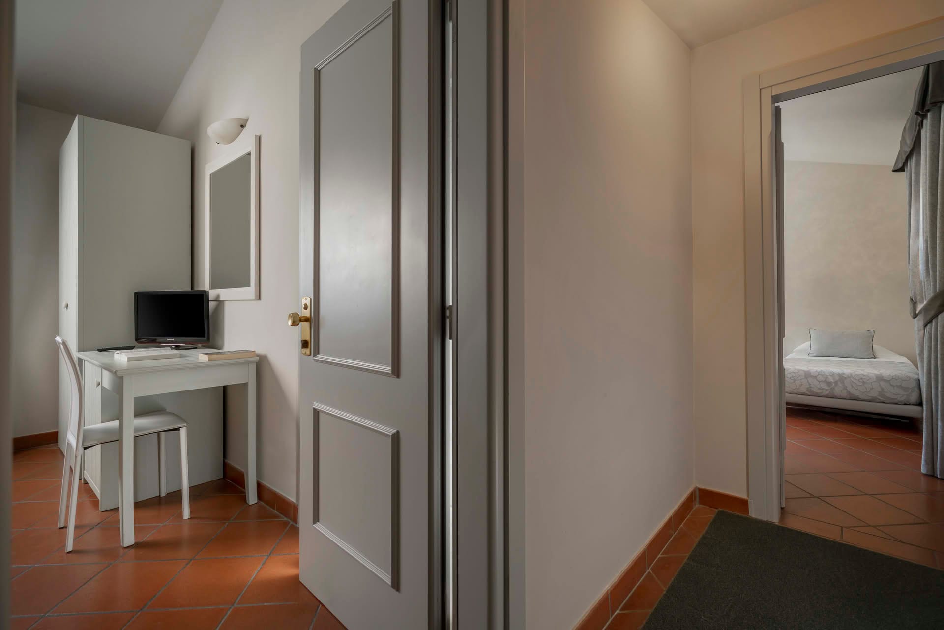 Detail of the Suite Room at Casolare Terre Rosse